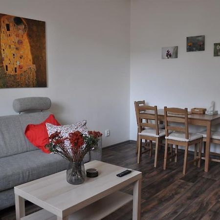 Apartment In Praha 3 Εξωτερικό φωτογραφία
