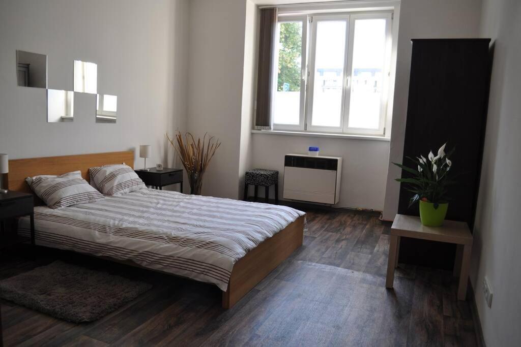 Apartment In Praha 3 Εξωτερικό φωτογραφία